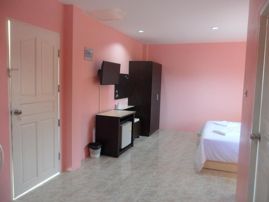 Pranee Mansion Airport Apartment Ban Bo Han Phòng bức ảnh